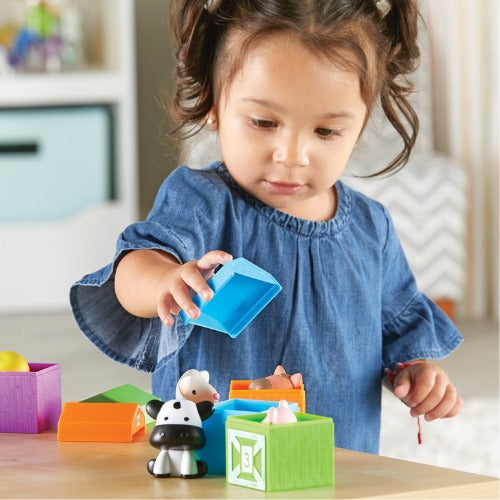 Peekaboo Learning Farm