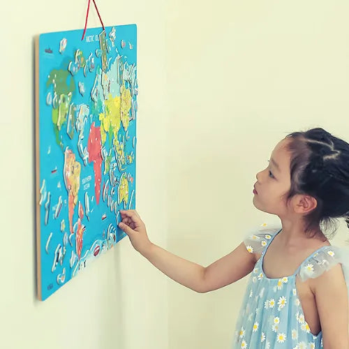 Magnetic World Puzzle + Dry Erase Board